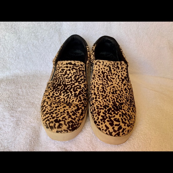 Dr. Scholl’s Leopard Slip-on Sneaker - Picture 4 of 6